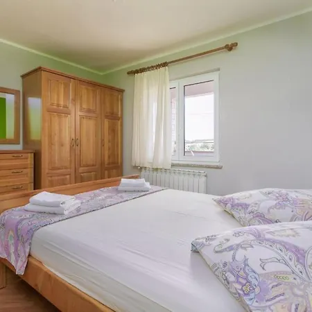 Stancija Lindi Porec 3* Vrvari