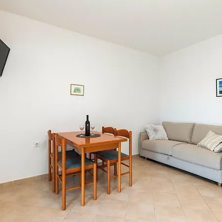 Stancija Lindi Porec Pensionat 3*