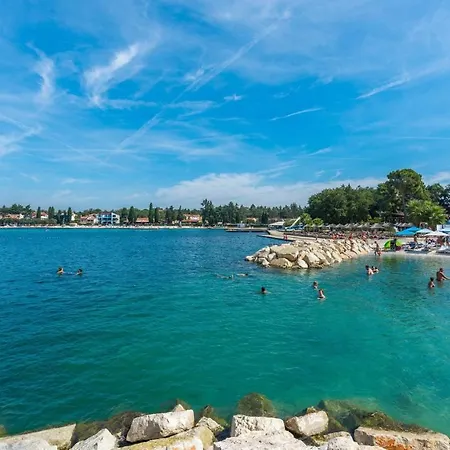 Stancija Lindi Porec Pensionat Vrvari